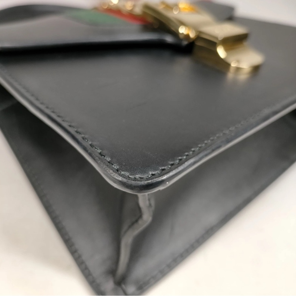 Authentic Gucci Hand Bag Sherry Line Black Leather with crossbody strap - Picture 8 of 17